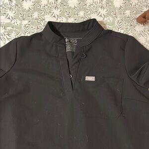 Figs black maternity scrub top xs